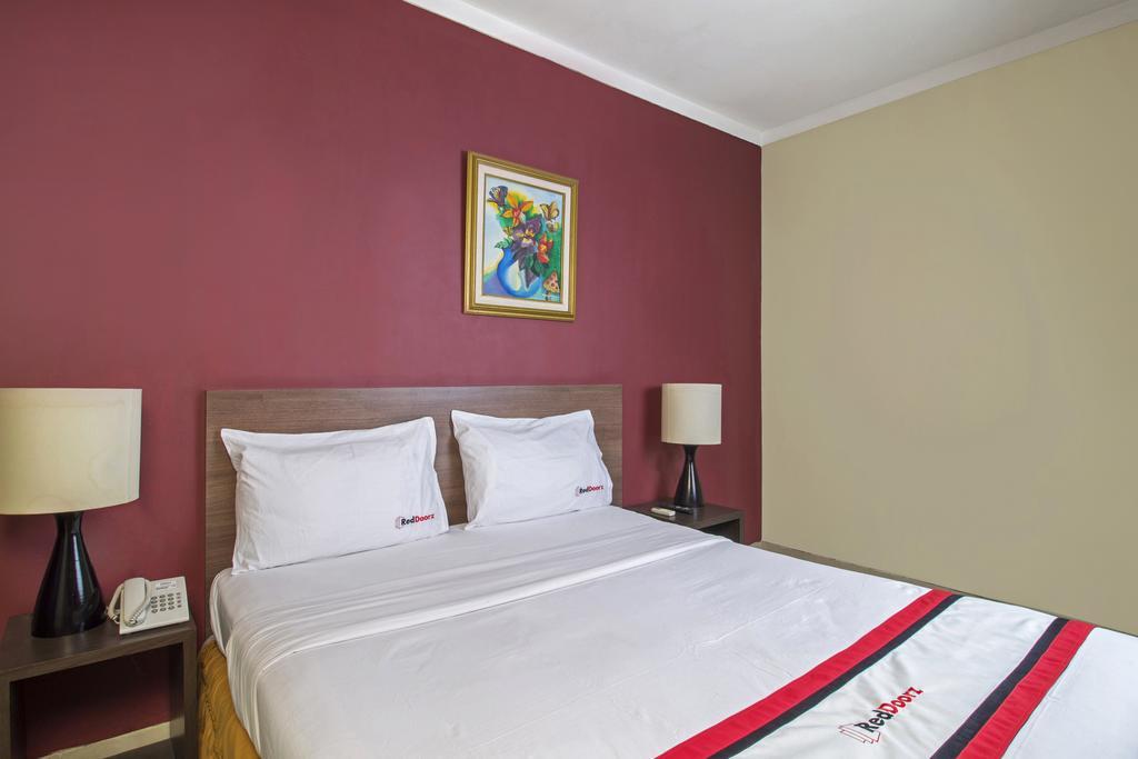 Reddoorz Premium @ Thamrin Kebon Sirih Otel Cakarta Dış mekan fotoğraf