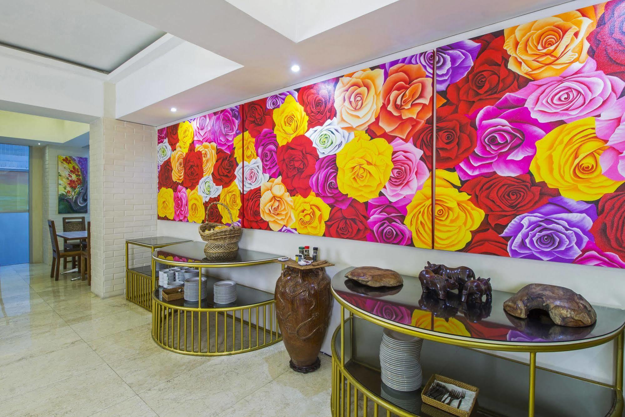 Reddoorz Premium @ Thamrin Kebon Sirih Otel Cakarta Dış mekan fotoğraf