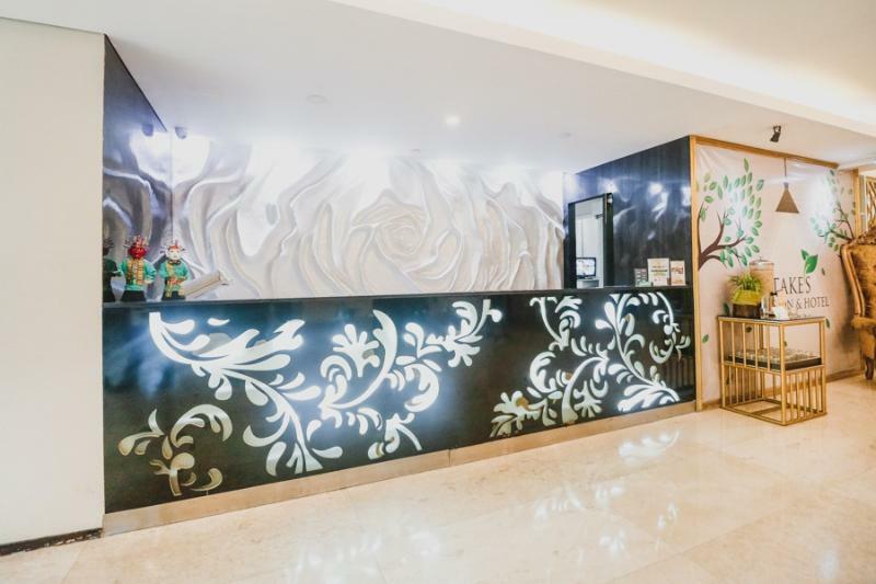 Reddoorz Premium @ Thamrin Kebon Sirih Otel Cakarta Dış mekan fotoğraf