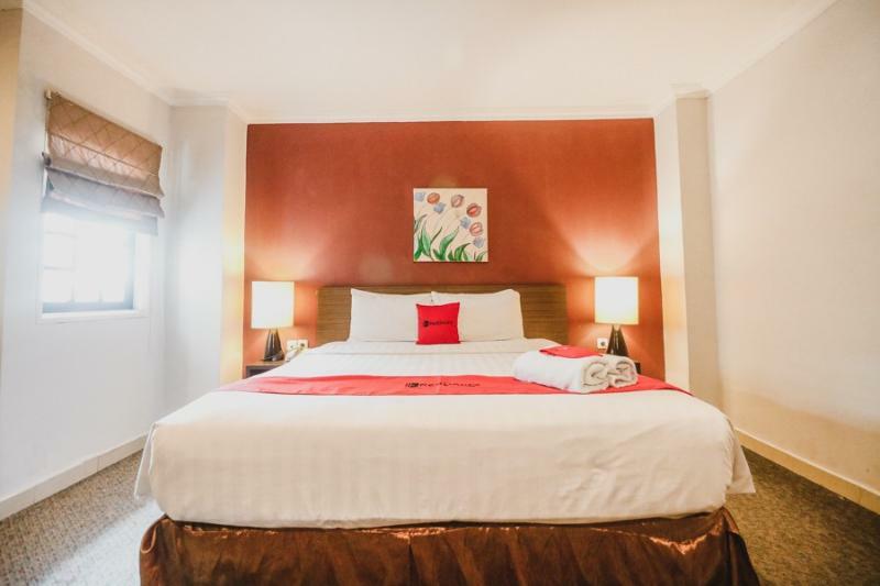 Reddoorz Premium @ Thamrin Kebon Sirih Otel Cakarta Dış mekan fotoğraf
